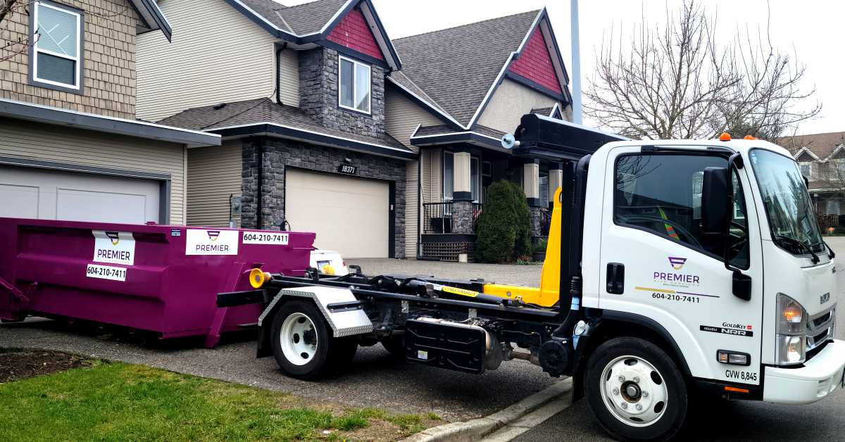 Things to Consider Before Renting a Dumpster for Your Junk Disposal